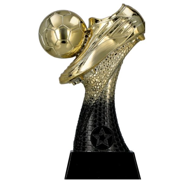 Statuetka piłkarska R003 — 19 cm