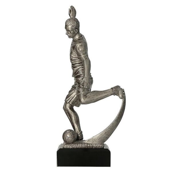 Statuetka RFST3029/S — Piłkarz z piłką